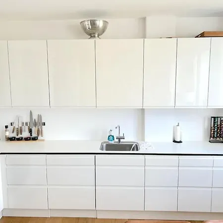 High-end Central Apt - Luxury *