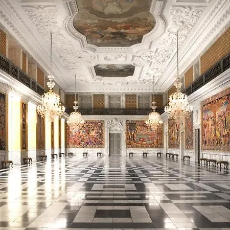 Appartement High-end Central Apt - Luxury